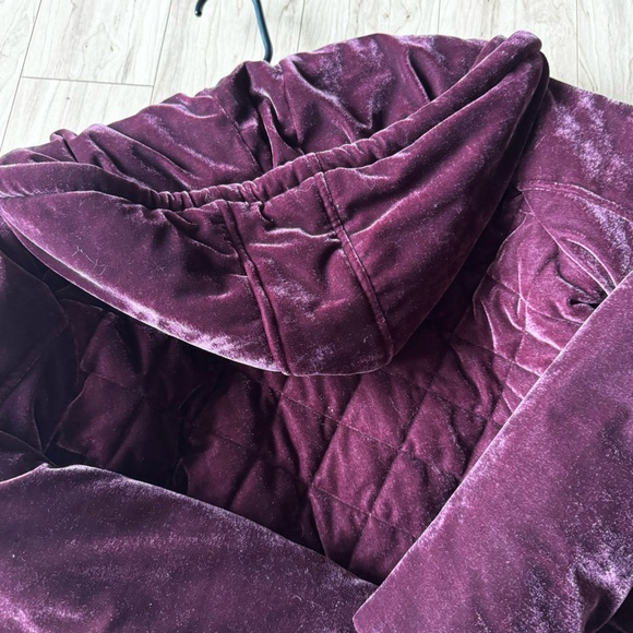 Maroon/Burgundy Velvet Jacket - Picture 6 of 8